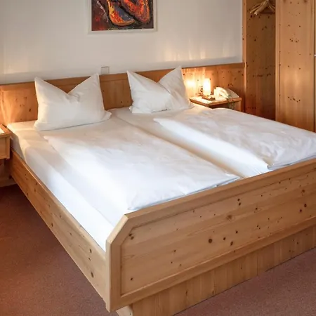 乡村宾馆 宾馆 *